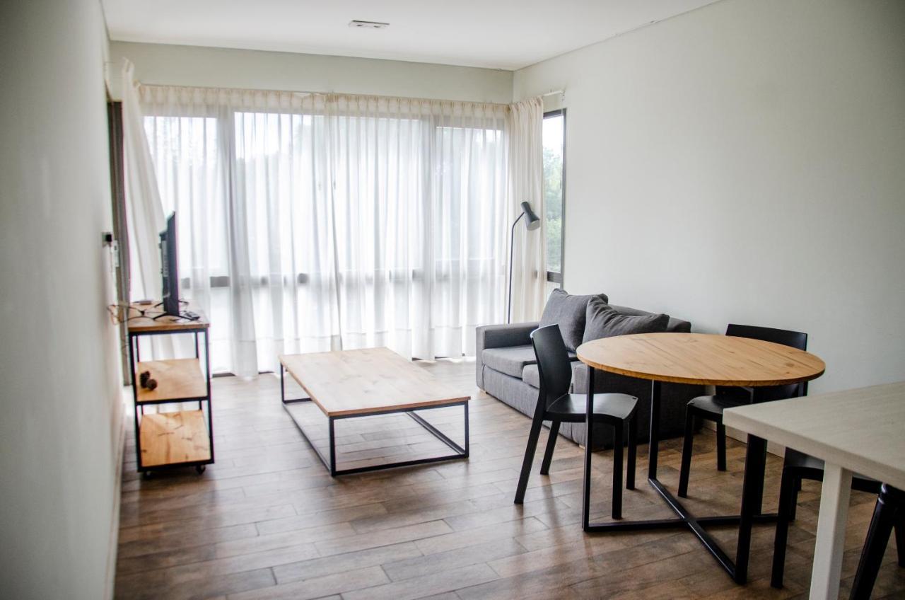 Casa Campus Pilar Araucarias Leilighet Eksteriør bilde